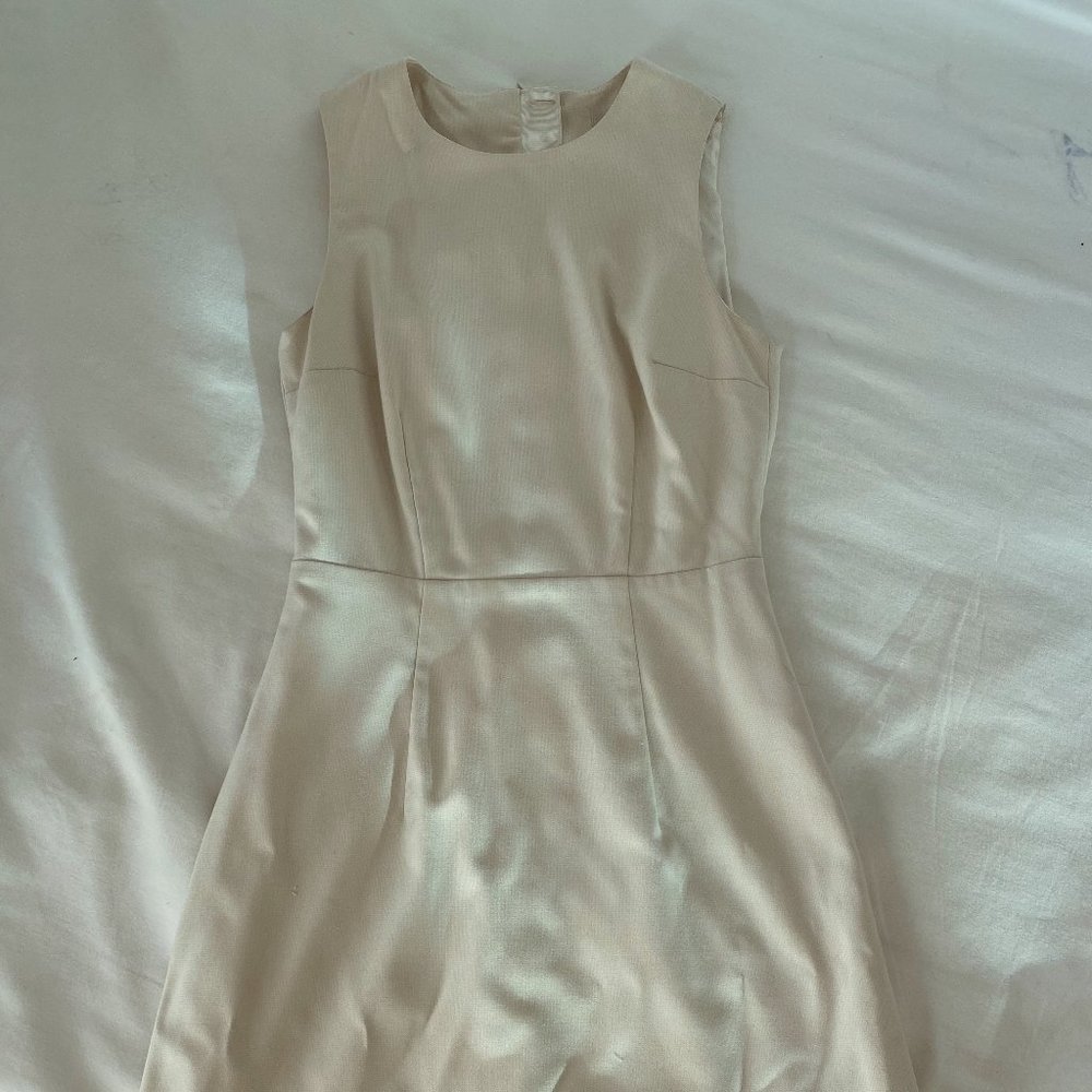 Business Dress Cream